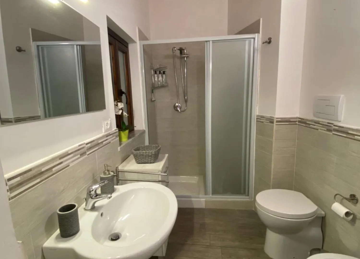 White House Theater Massimo Apartment Palermo